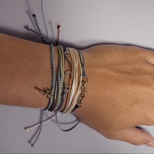 SOLD! Pura Vida Bracelets, one-size!
